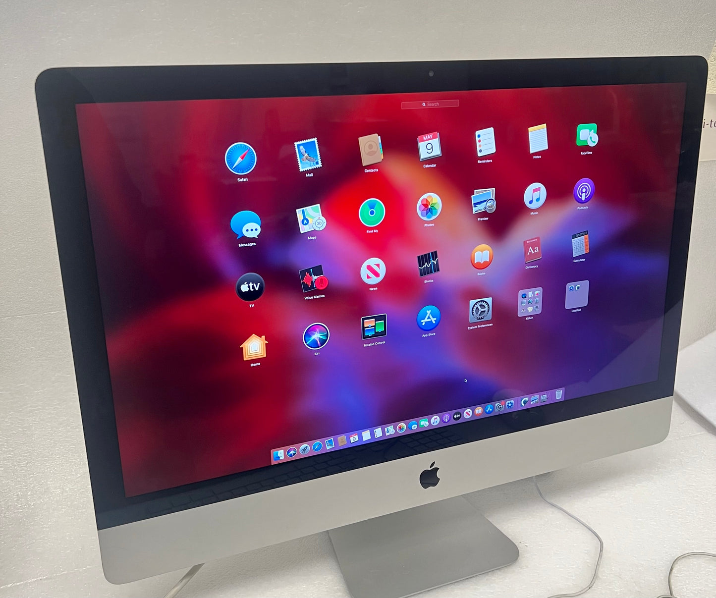 Apple iMac 27" 5K Retina i7-6700K Turbo 4.20GHz 16GB 3TB HDD + 128GB SSD Fusion Drive Late 2015 Hurry!