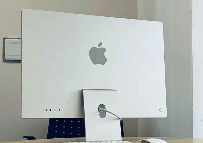 Apple iMac 24" 2021 4.5K Retina M1 8GB 2TB SSD 8-Core GPU Silver x4 Port Hurry Buy Now!