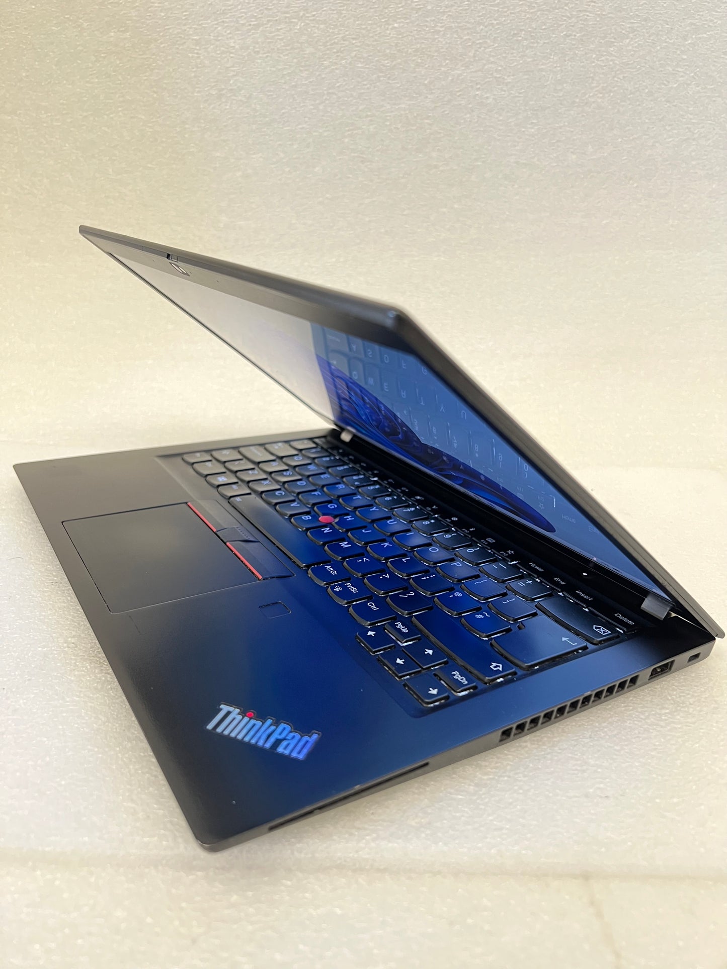 Lenovo ThinkPad T490s i7 8565U 1.8GHz 16GB 512GB SSD 14" Win 11 pro 1y Warranty