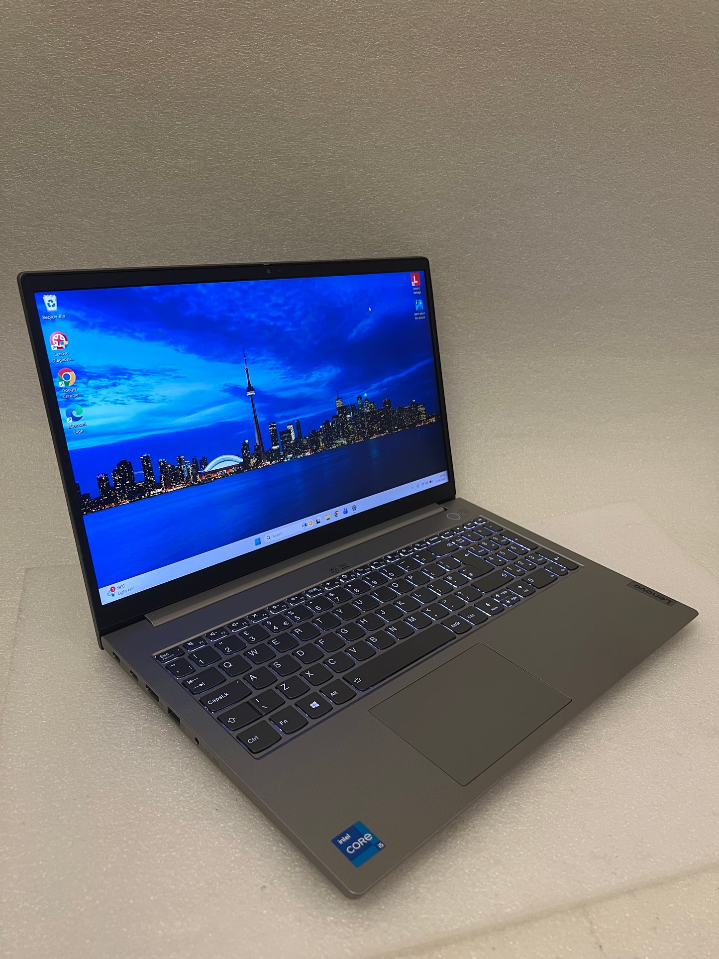 Lenovo ThinkBook 15 G2 ITL i5 1135G7 Turbo 4.2GHz 8GB 256GB SSD Windows 11 Pro Laptop
