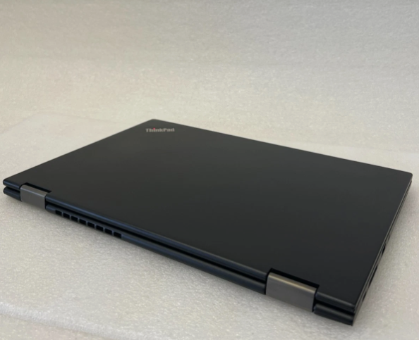Lenovo ThinkPad X390 Yoga laptop Touch Screen i7 8th Gen 16GB 256GB SSD 13.3"