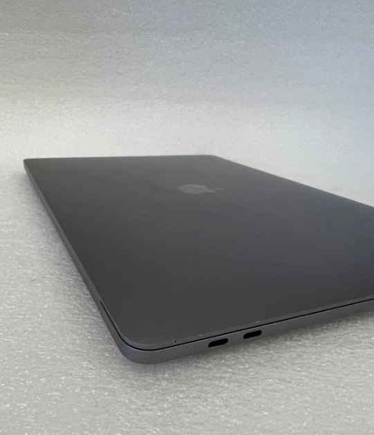 Apple MacBook Pro 15” Retina i7 9750H Turbo4.5GHz 16GB 512GB SSD Touch Bar laptop 4GB Graphics