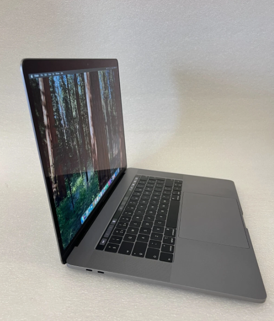 Apple MacBook Pro 15” Retina i7 9750H Turbo4.5GHz 16GB 512GB SSD Touch Bar laptop 4GB Graphics