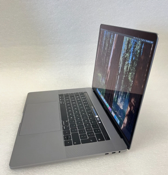 Apple MacBook Pro 15” Retina i7 9750H Turbo4.5GHz 16GB 512GB SSD Touch Bar laptop 4GB Graphics