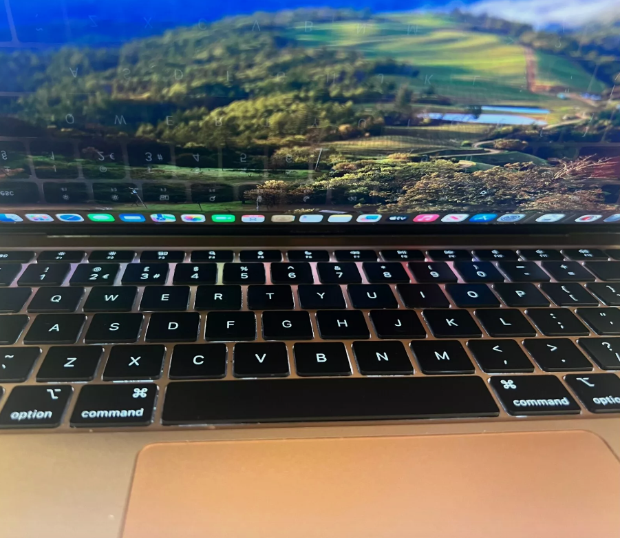 Apple MacBook Air Laptop M1 2020 Retina 13" 3.2GHz 256GB Sonoma ROSE GOLD Hurry!
